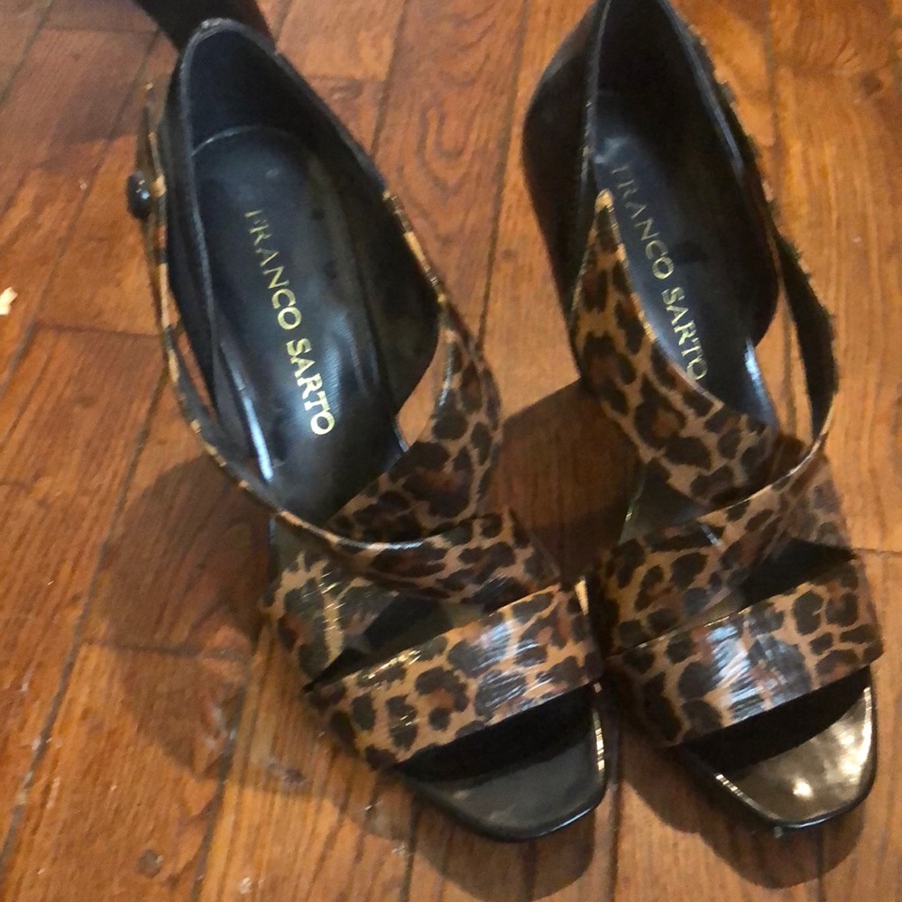 Super cool Cheetah shoes